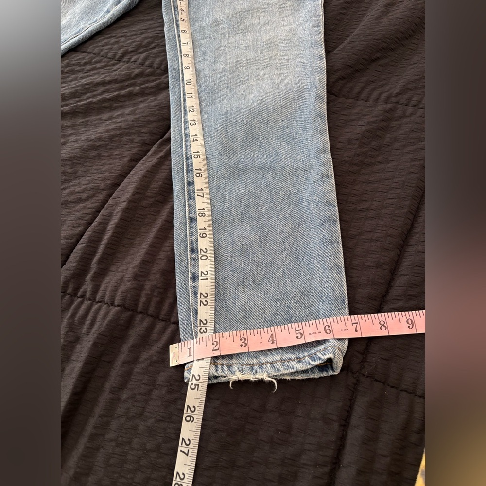 Madewell The Mom Jean in Melva Wash Size 25 - Picture 8 of 10